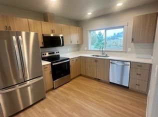 761 S Lowe Rd, Molalla, OR 97038