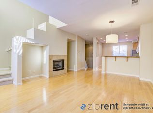 31 Royal Oak Ct, Mountain View, CA 94040