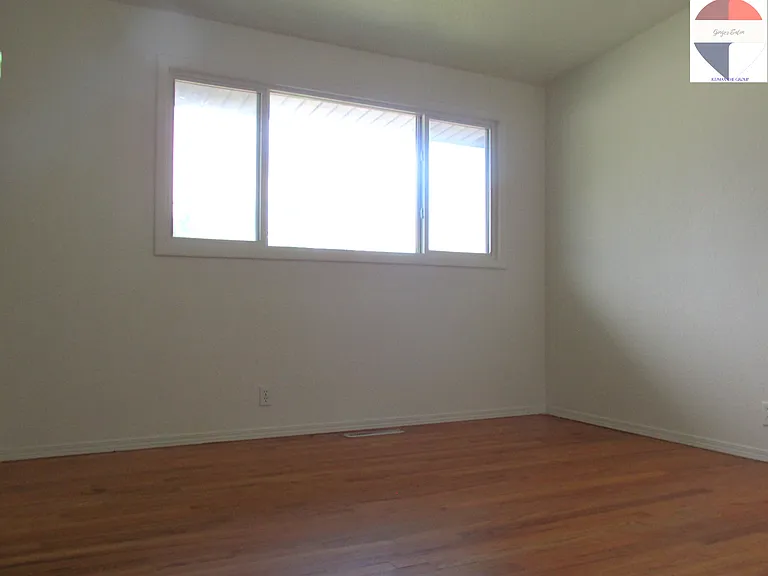 2925 Windsor Pl — Photo 6