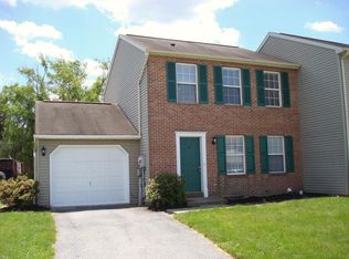 52 Chelmsford Dr, Marietta, PA 17547