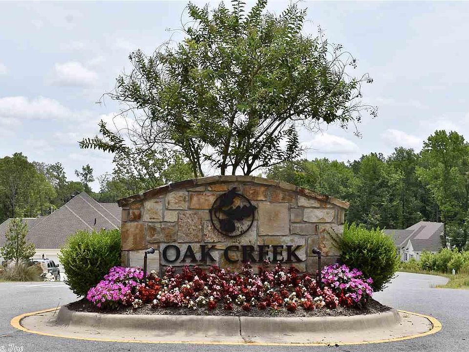 1st image of 17909 Oak Creek Pl