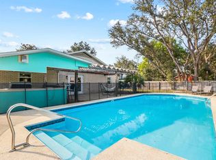 1304 Windsor Park Rd, Gulf Breeze, FL 32563