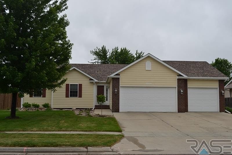 1st image of 5200 S Woodwind Ave