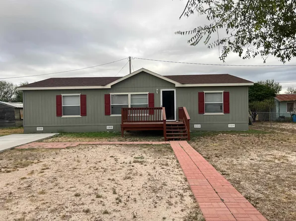 121 Irene Ave, Del Rio, TX 78840