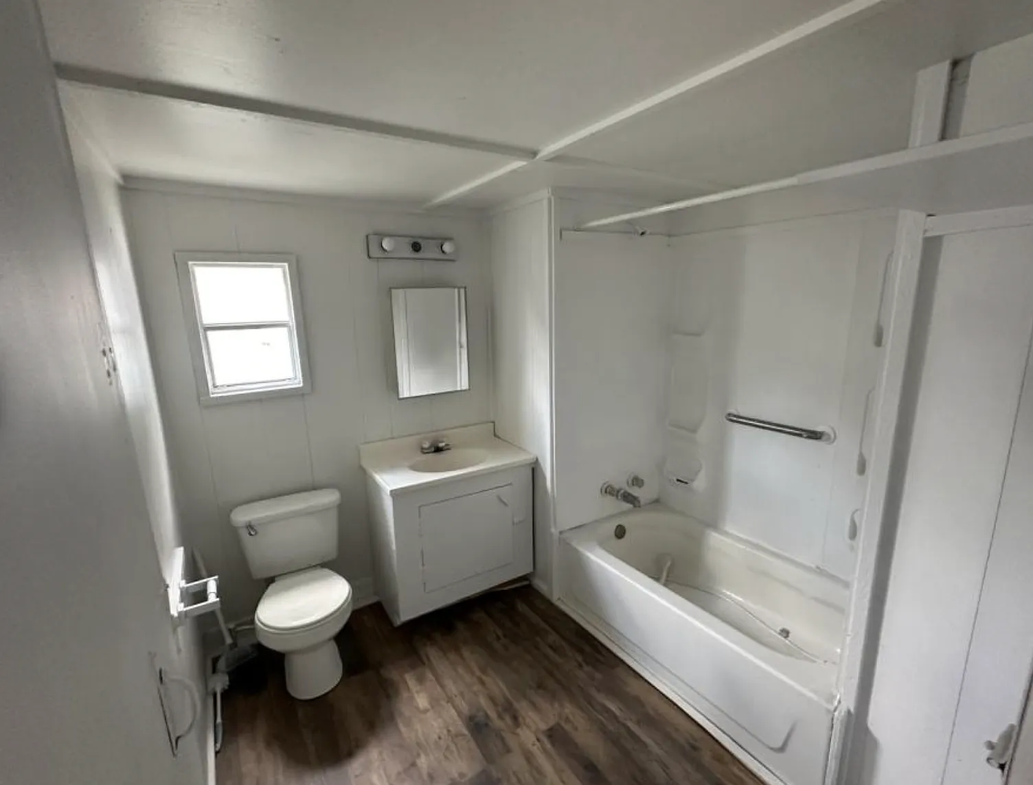 2 bed, 700 sqft, $795 — Photo 4