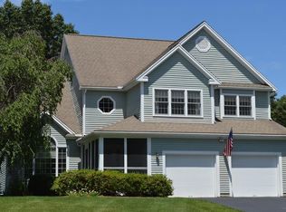 9 Windmill Hill Rd, Stow, MA 01775