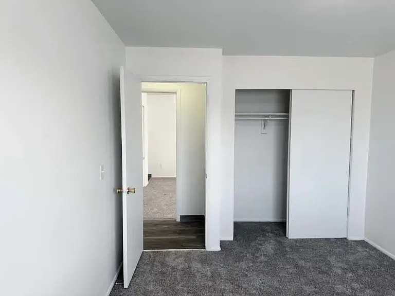 Cambridge Cove — Photo 10