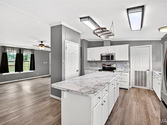 5th image of 13233 Talley Dr