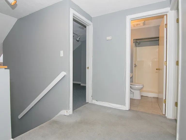 127 Glenville Ave #127 — Photo 23