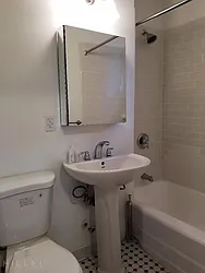 Rented by Hillel Realty Group