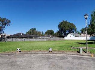 1643 Rivertree Ct, New Orleans, LA 70131