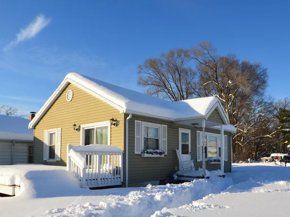 11875 E South Ave, Walkerton, IN 46574