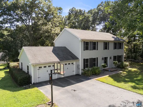141 Briar Hill Road, Groton, CT 06340