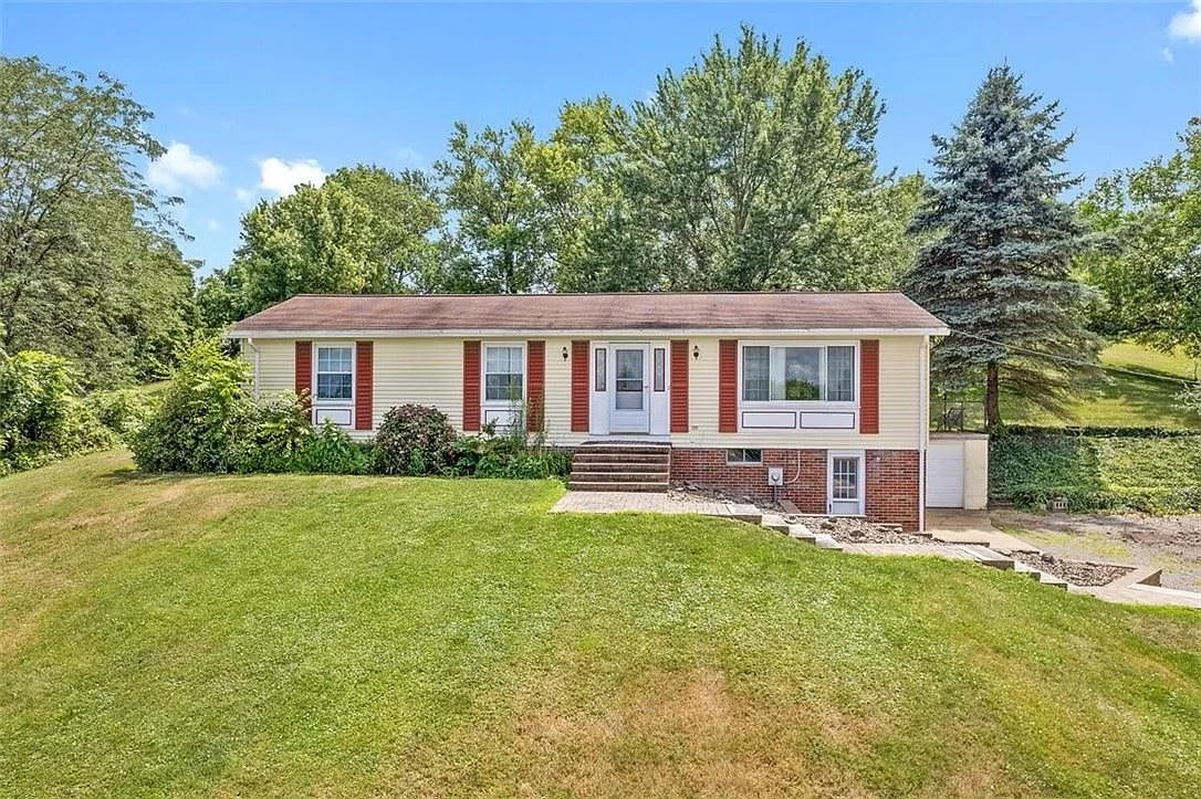2020 Barbara St photo 1