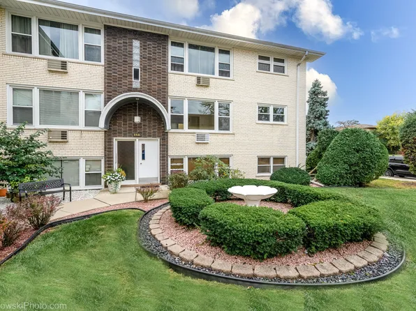 5941 N Odell Ave #4, Chicago, IL 60631