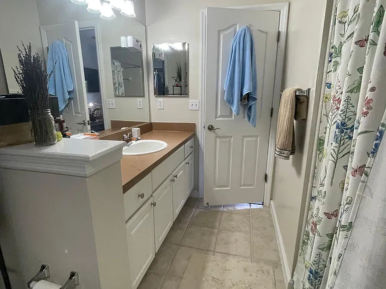 2054 Alta Meadows Ln #2408 — Photo 11