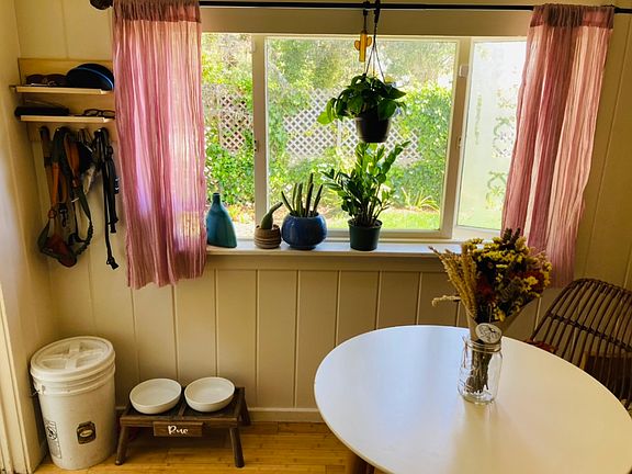 5th image of 709 El Salto Dr #A