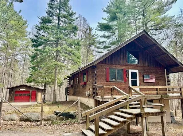 44 Butternut Ln, Jay, NY 12941