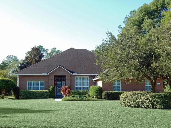 5716 Lake Fern Dr S, Jacksonville, FL 32258