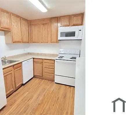 1375 Everett Ct #205 — Photo 1