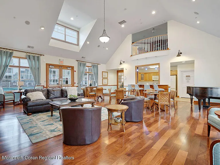 33 Cooper Ave #207 — Photo 30