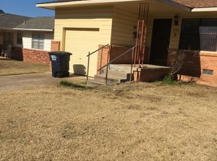 306 W 33rd St, Shawnee, OK 74804