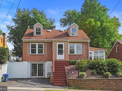 55 S 19th St, Camp Hill, PA, 17011