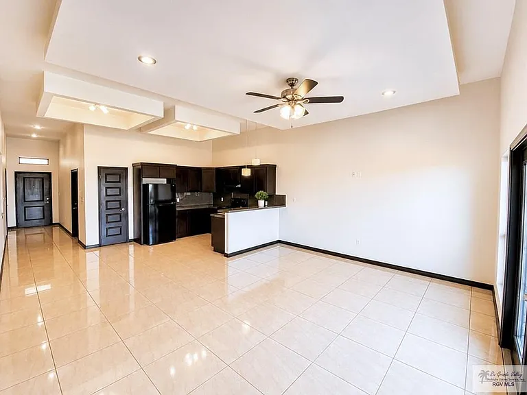 6693 Garden Woods Ave #B — Photo 2