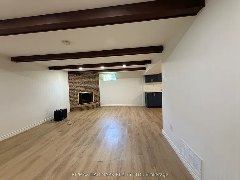 12 Wardencourt Dr #LOWER — Photo 26
