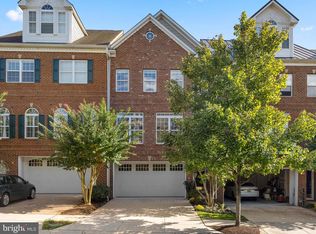 2727 Cabernet Ln, Annapolis, MD 21401