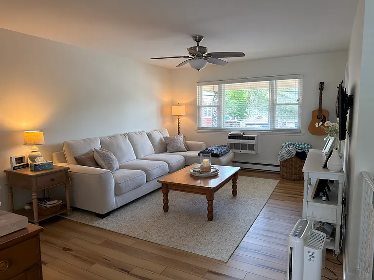 422 Ringwood Ave #C220 — Photo 5