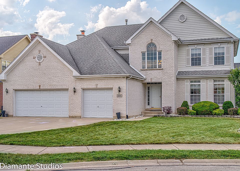 1st image of 335 Erie Ct