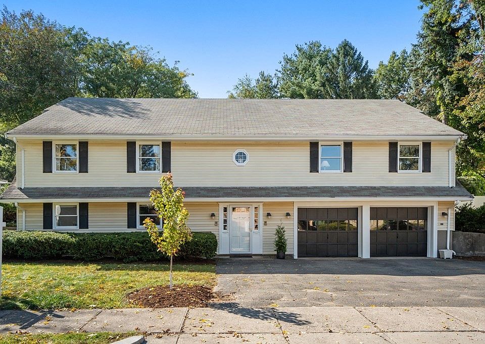 18 Alden Ave, Stoneham, MA 02180 Zillow