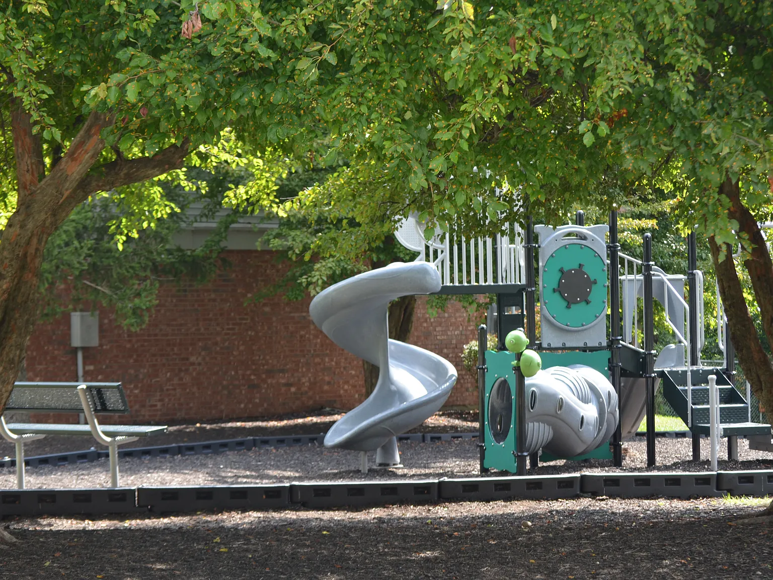 Normandy Green — Photo 3