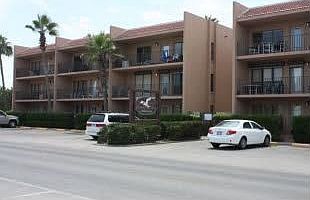 2nd image of 2401 Gulf Blvd #102