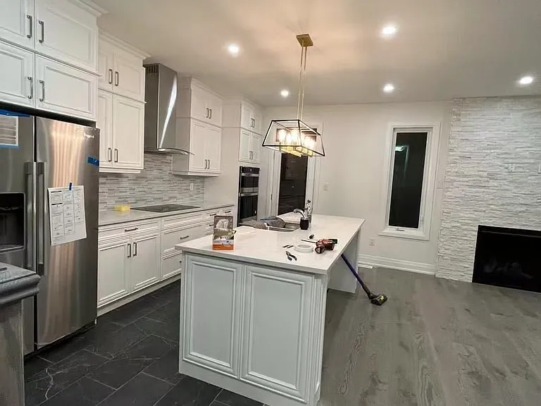 251 Beaverbrae Dr — Photo 4