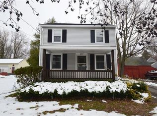 237 N Pleasant St, Canandaigua, NY 14424