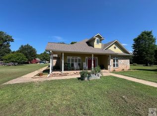 1105 County Road 3306, De Kalb, TX 75559