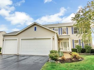 2716 Stonebridge Dr, Plainfield, IL 60586
