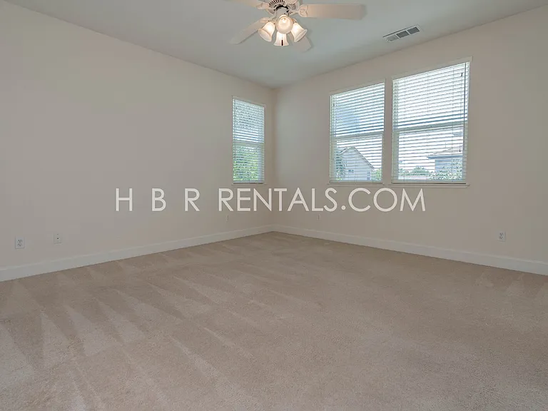 1825 Saint Moritz Ct — Photo 20