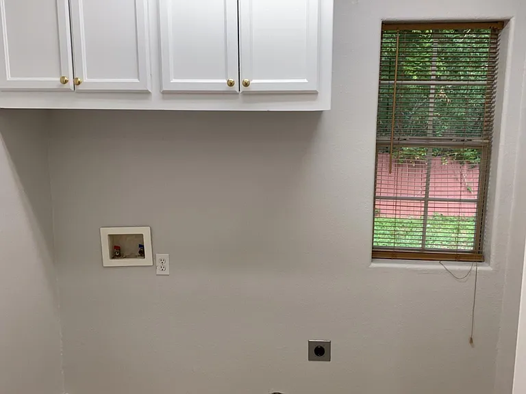 132 S Beverly Ave #132 — Photo 6