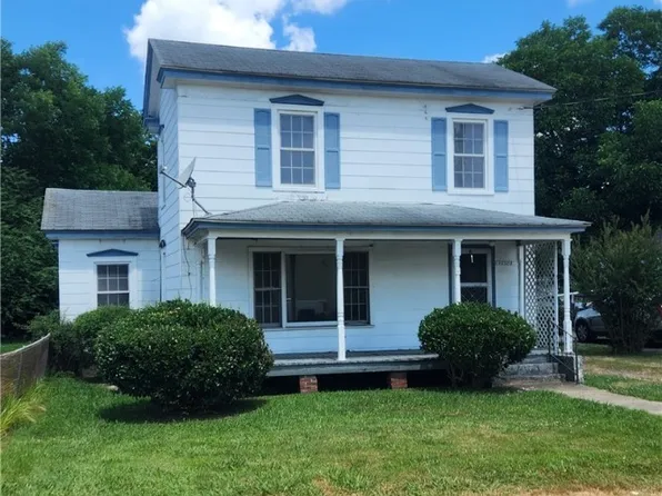 13508 Queen St, Disputanta, VA 23842