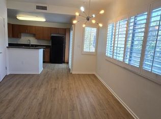 2864 Sunset Pl APT 206, Los Angeles, CA 90005