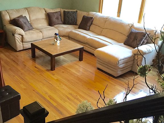 2nd Living room