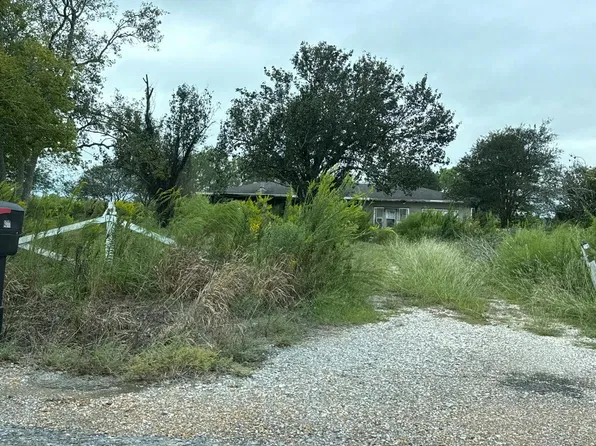 4317 Hillias Rd, Jennings, LA 70546