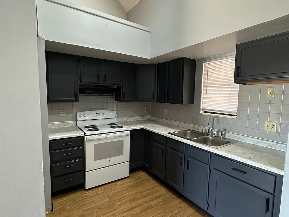Vawter Street Apartments