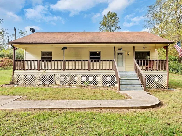 388 Petites Gap Rd, Natural Bridge Station, VA 24579