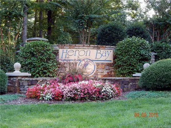 131 Stormy Ct, New London, NC 28127