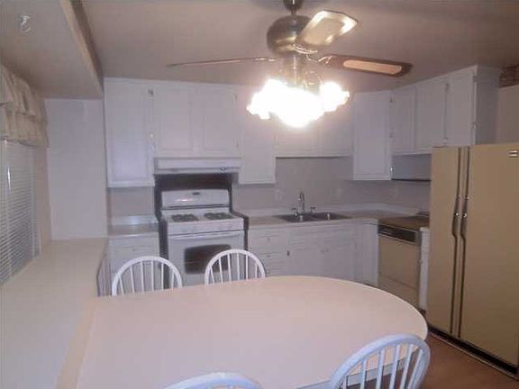 4th image of 1672 Dalehaven Dr