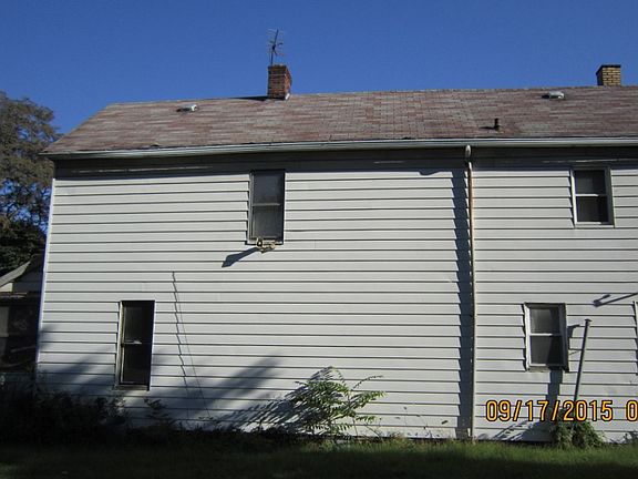 5th image of 215 City View Ct